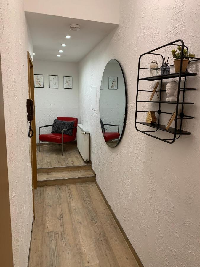 Ferienwohnung Janus Altstadt-Hameln Haus 1 Inklusive Parkplatz Mit Und Ohne Balkon Хамельн Экстерьер фото